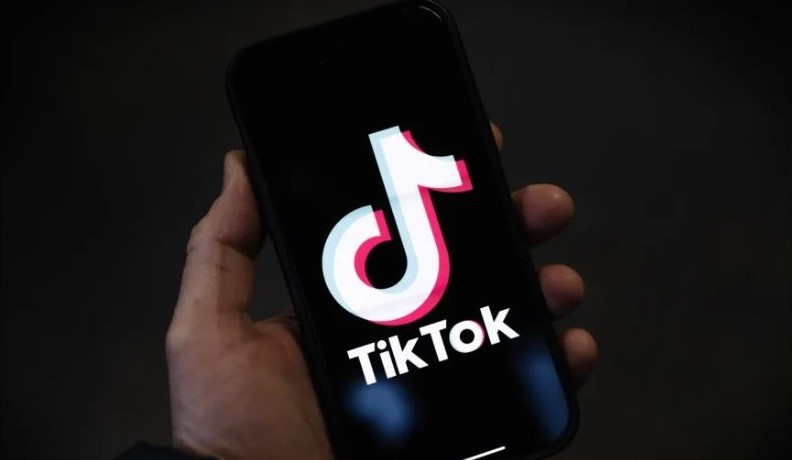 U bllokua për një vit, qeveria heq masat e përkohshme dhe hap TikTok-un